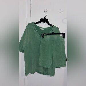 Casual Green V-Neck Women's Top